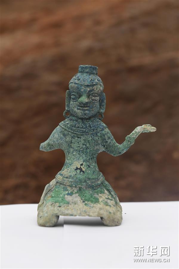 ���Ļ�����6���ɶ��l�F��Ҏģ�h����ĹȺ